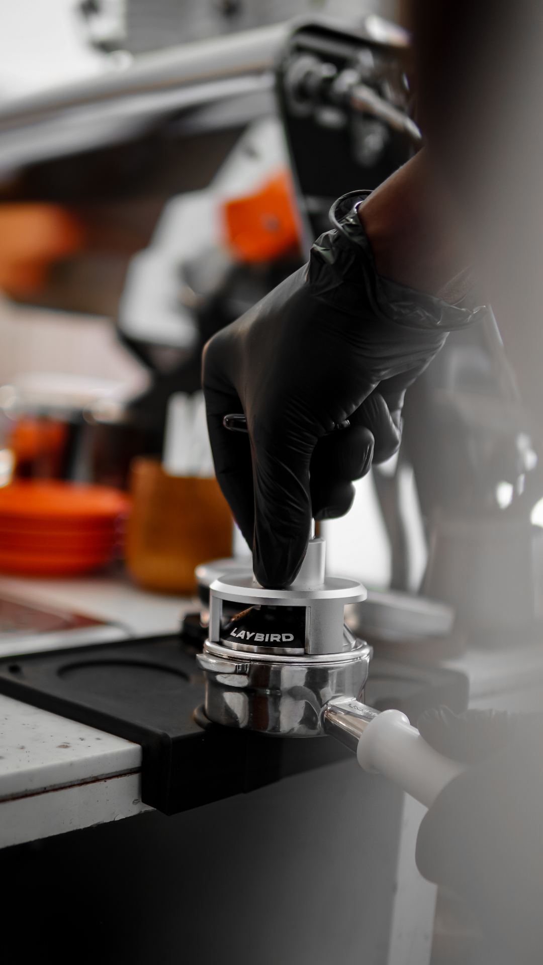Barista tamping with TriPress
